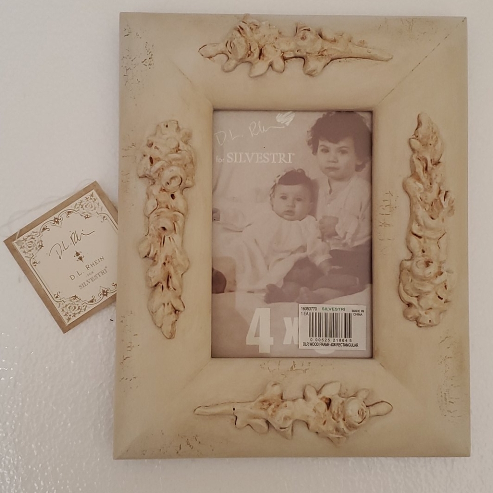 D.L. Rhein for Silvestri 4x6 picture frame